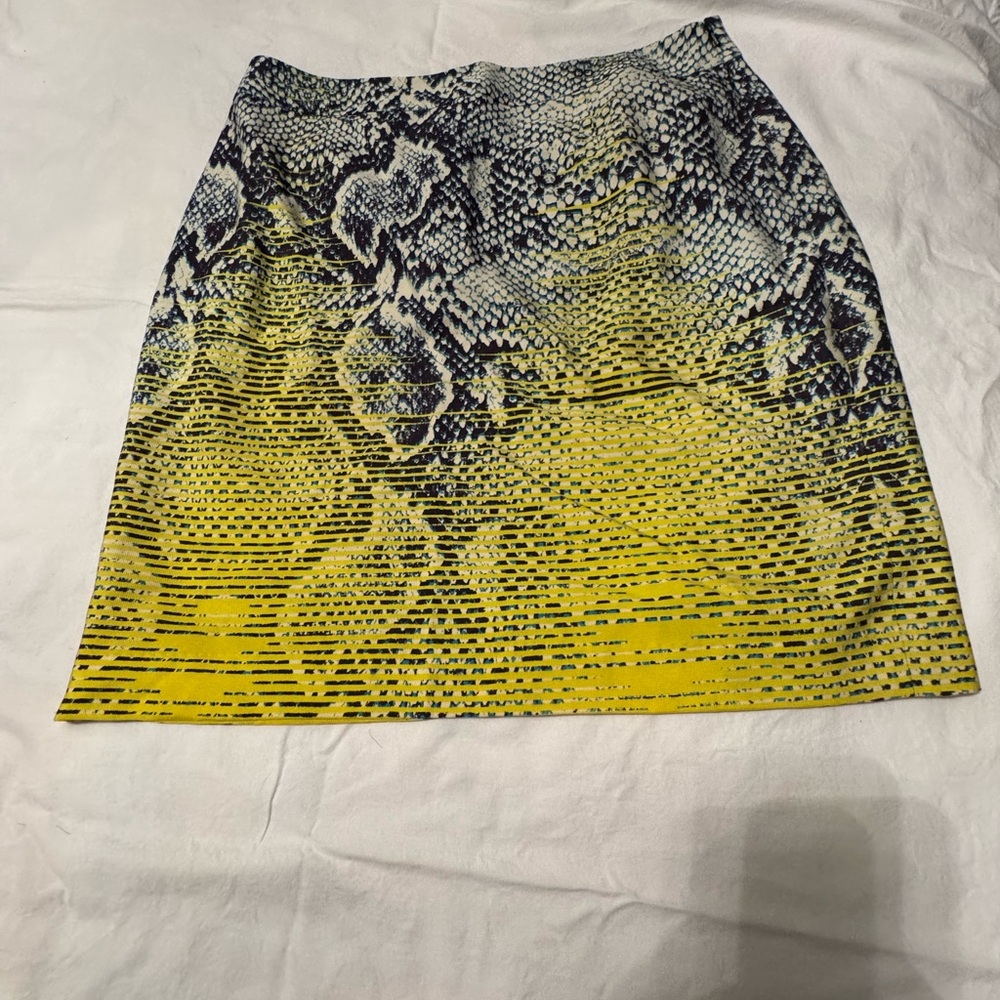 Magaschoni Yellow and Black Snake Print Pencil Skirt